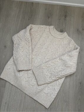 H&M Chunky Knit Sweater